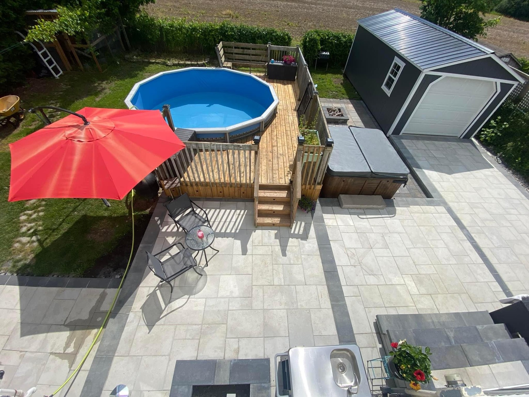 RM Modern Landscaping deck and fence project